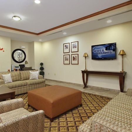 Candlewood Suites Norfolk Airport By Ihg Exterior photo