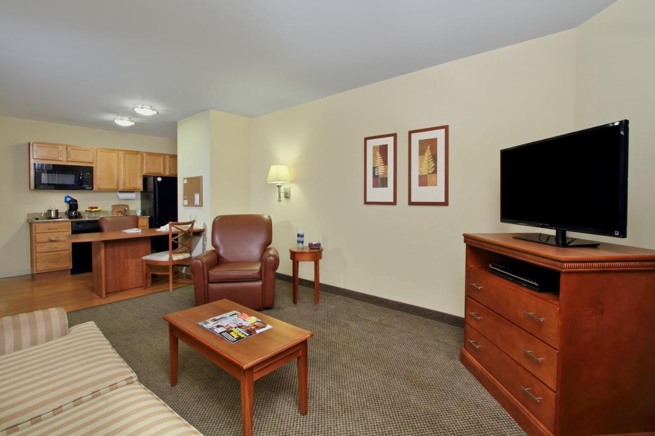 Candlewood Suites Norfolk Airport By Ihg Exterior photo